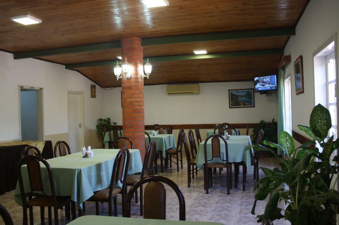 Hotel Golondrina Filadelfia Exterior foto